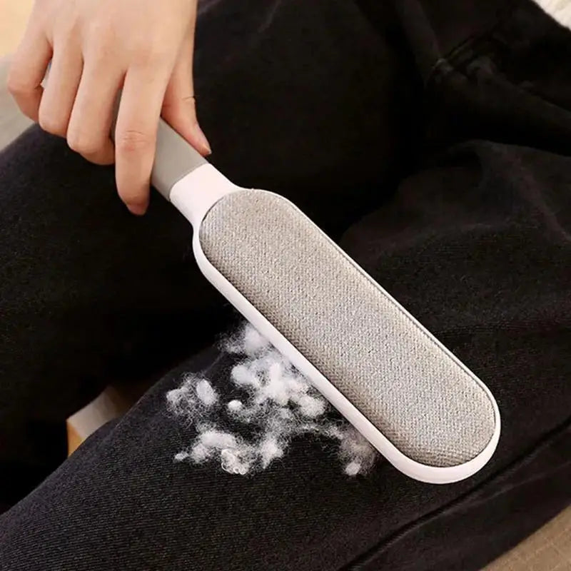 Double-sided manual electrostatic pet hairbrush