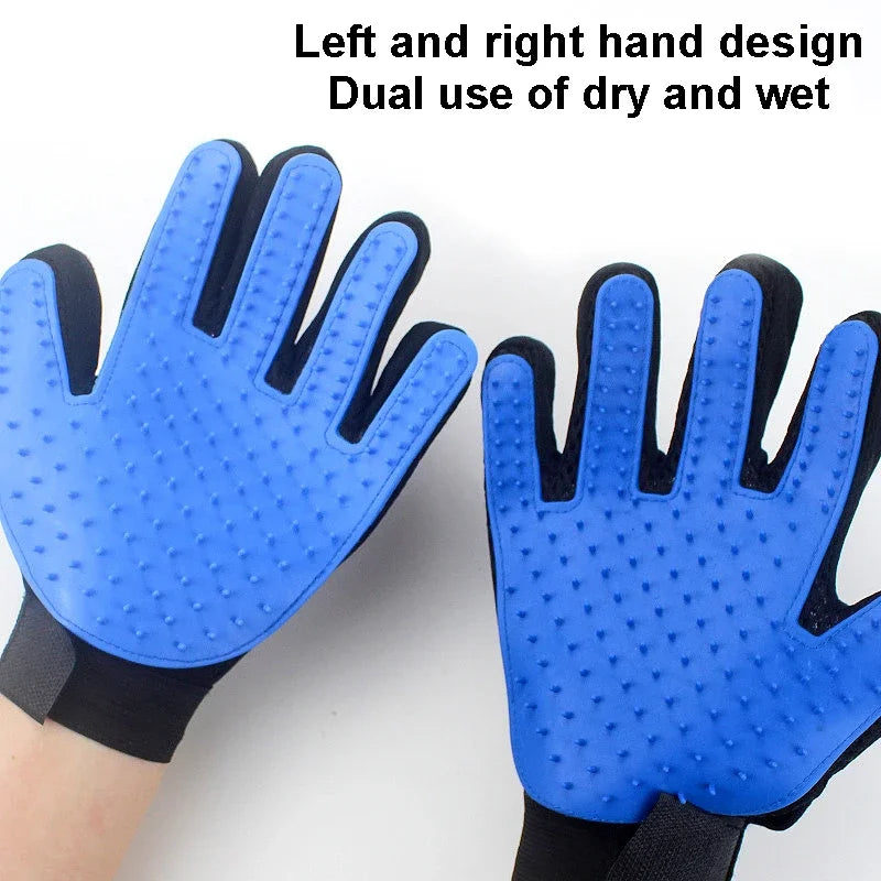 Pet Hair Remover Gloves – Dog & Cat Grooming Mitt